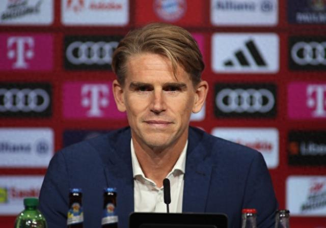 拜仁高层畅谈孔帕尼执教、青训布局与哈里·凯恩魅力