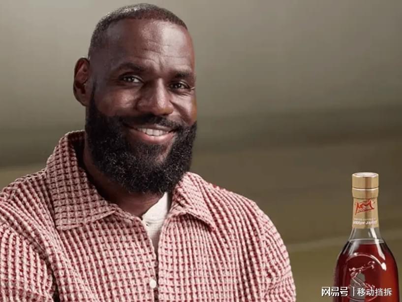 詹姆斯提前公布“决定二”带动湖人2025-26赛季门票价格飙升