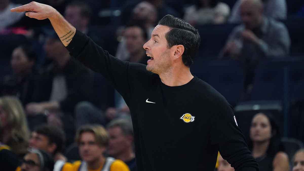 湖人季前赛防守受质疑 雷迪克强调转换防守需要提升