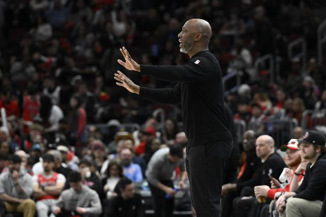 开拓者新赛季季前赛，教练比卢普斯打算轮换首发名单