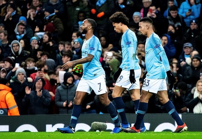 曼城昔日锋线三剑客：高薪难抵状态下滑的尴尬处境