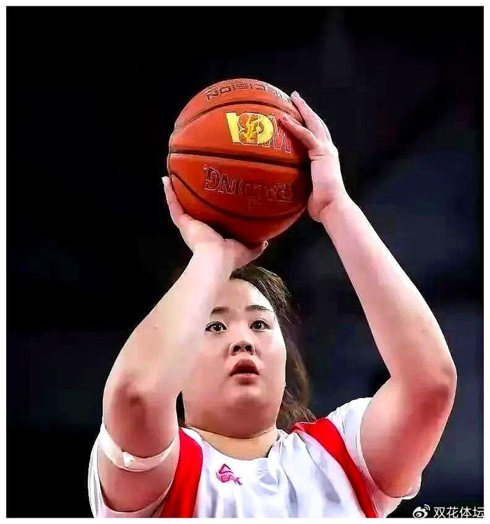 中国女篮焕新出击，多点开花不再挨打