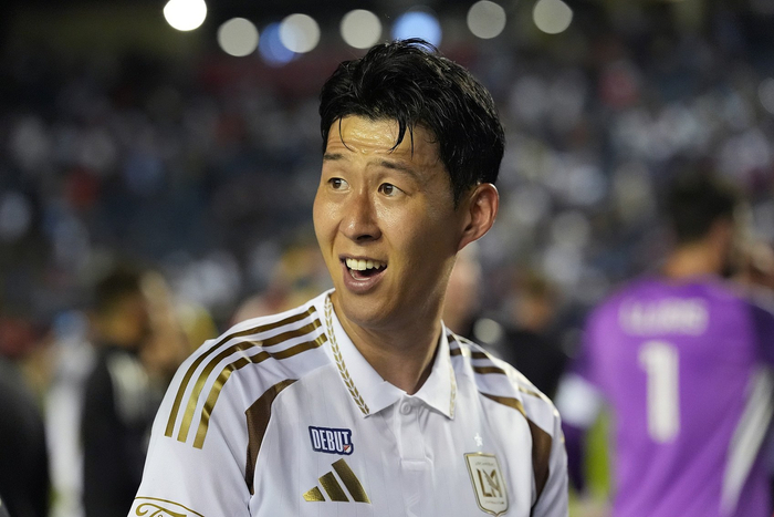 孙兴慜美职联开挂式登场,洛杉矶FC变身夺冠热门