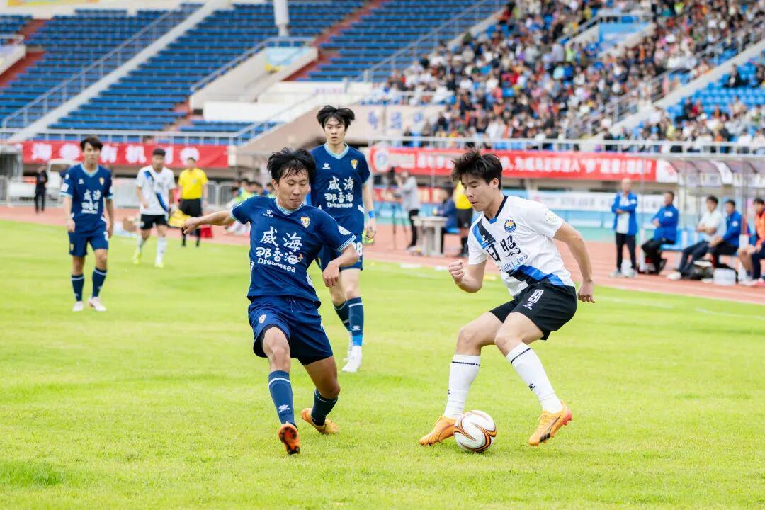 山东齐鲁超级联赛D组焦点战：日照队客场惜败威海那香海