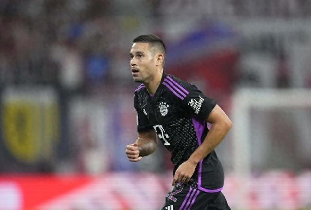 拜仁放弃格雷罗，尤文求贤若渴盼冬窗签下边路多面手