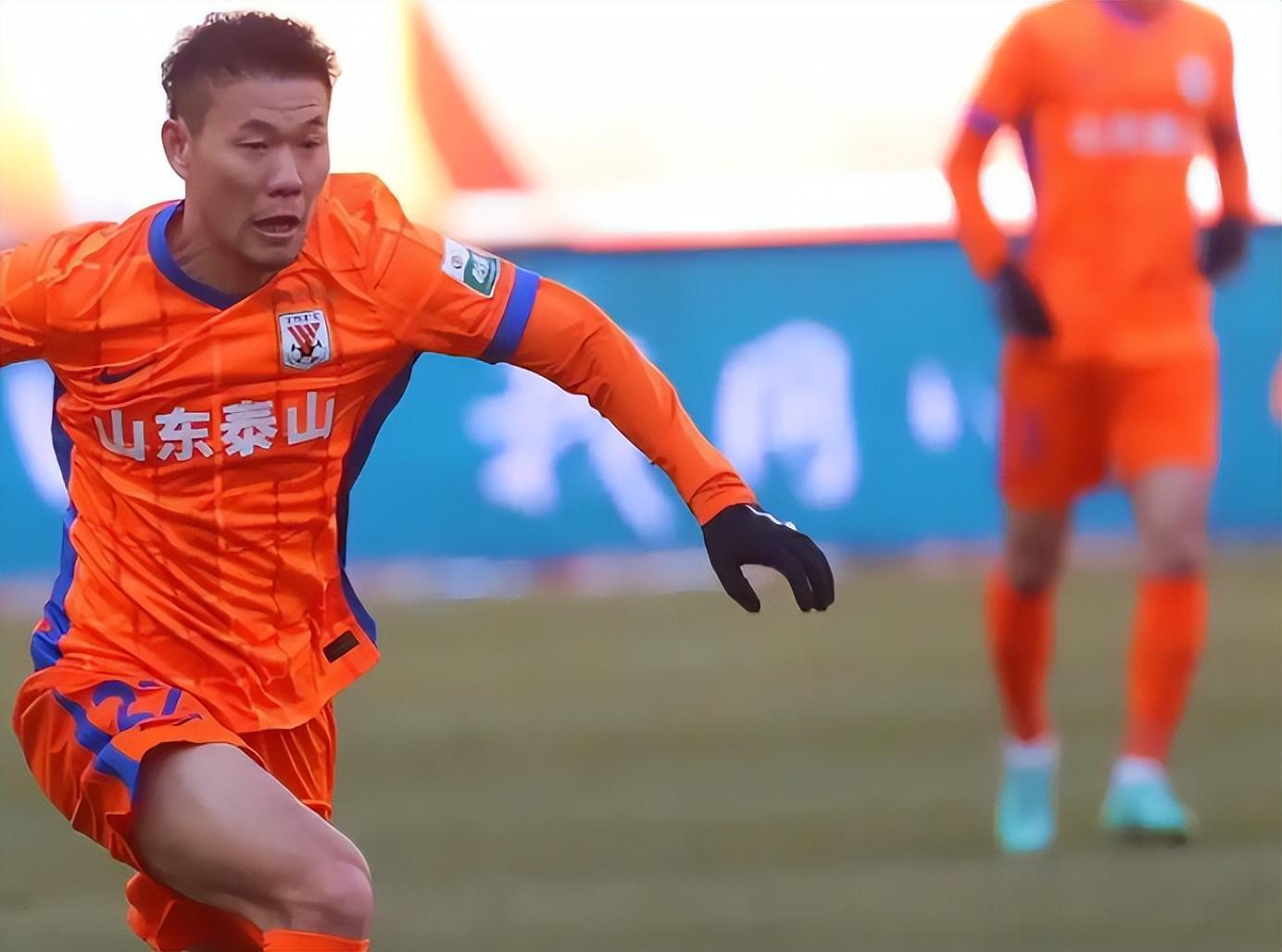 山东泰山队挑战重重，韩鹏帅位生死线与外援大洗牌开启