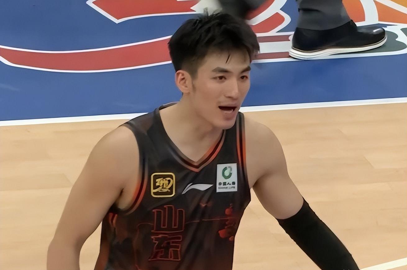 山东男篮新赛季面临考验，外援调整与全运备战双重压力