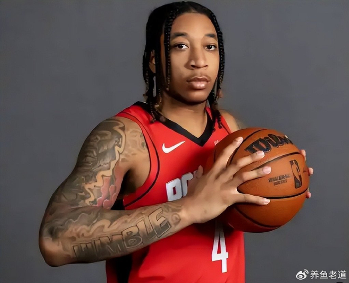 范弗里特伤退，火箭内挖潜力迎新赛季挑战