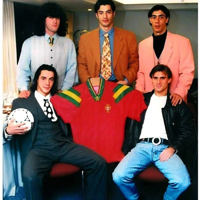 回顾葡萄牙国家队经典阵容，五大巨星见证黄金岁月