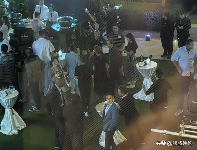 篮网老板蔡宏信现身NBA澳门中国赛,姚明带曾凡博再登场