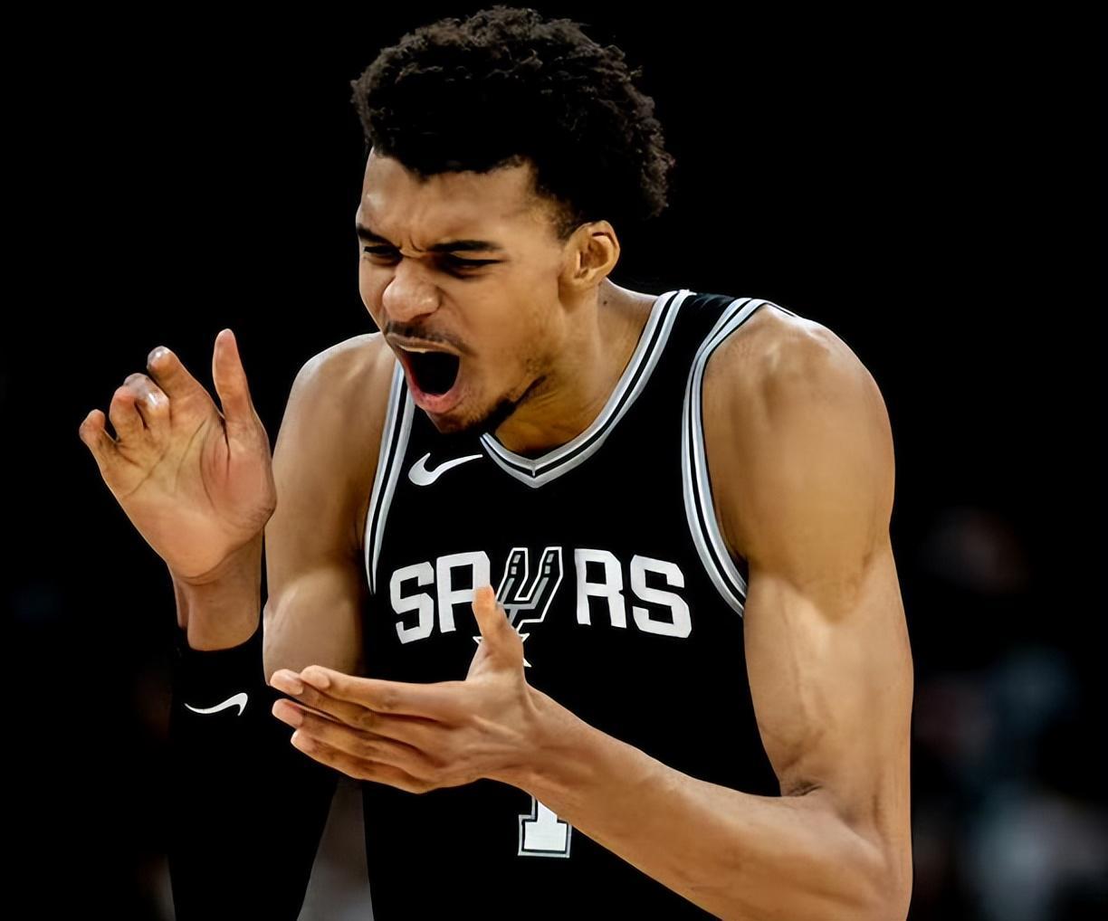 文班亚马升级当控卫，马刺的新套路能否带来惊喜？