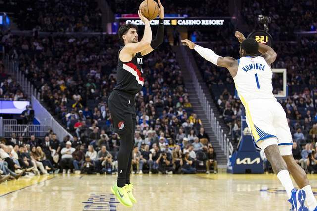 开拓者季前赛被勇士逆转 杨瀚森首秀亮相表现挣扎