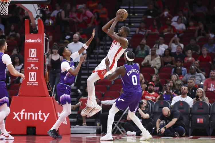 火箭三巨头首秀联手，第二阵容表现亮眼迎连胜