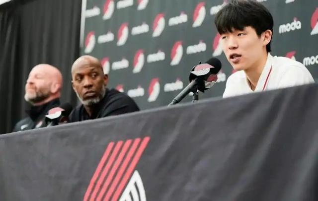 杨瀚森NBA首秀表现分析：适应节奏关键，6犯离场考验成长