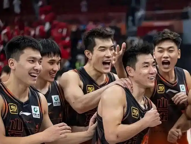 山东篮球名宿徐长锁离世，年轻一代的背后推手黯然谢幕