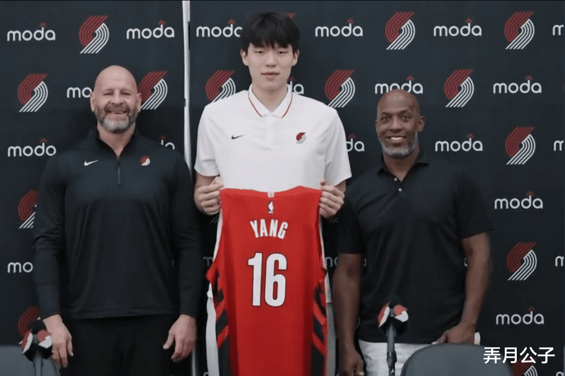 杨瀚森NBA首轮亮相 中国男篮的“约基奇”梦与现实