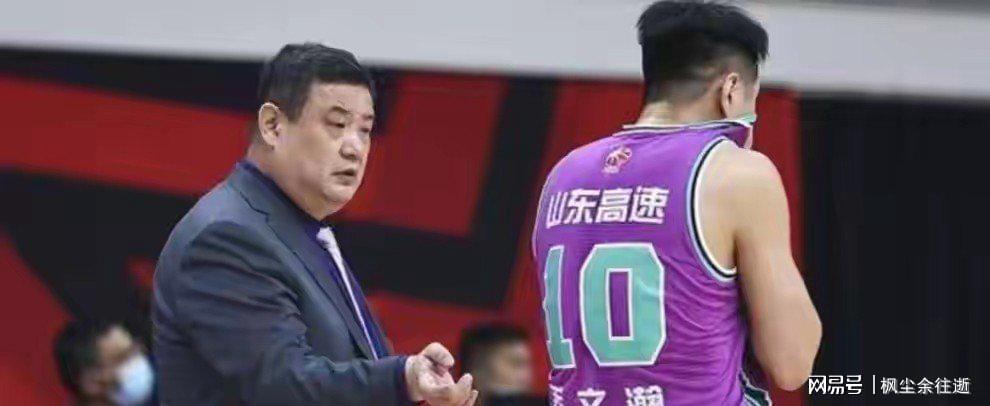 国庆假期伤感收官，多领域明星接连离世引发共鸣