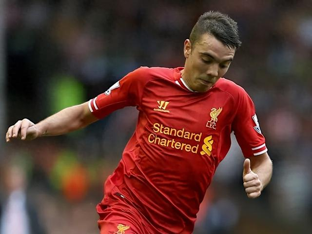 利物浦9号球衣的光辉与阴影：伊萨克面临的挑战