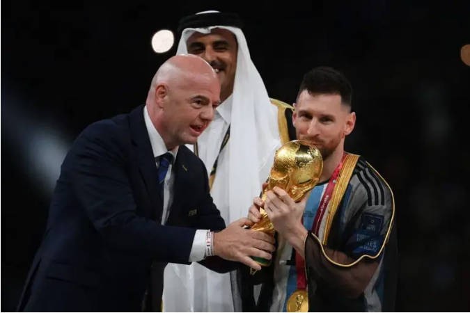 因凡蒂诺谈世界杯时间创新，2034年或迎冬季大赛