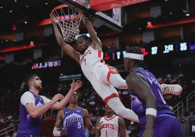 火箭季前赛两连胜 杜兰特谢泼德展现新赛季潜力