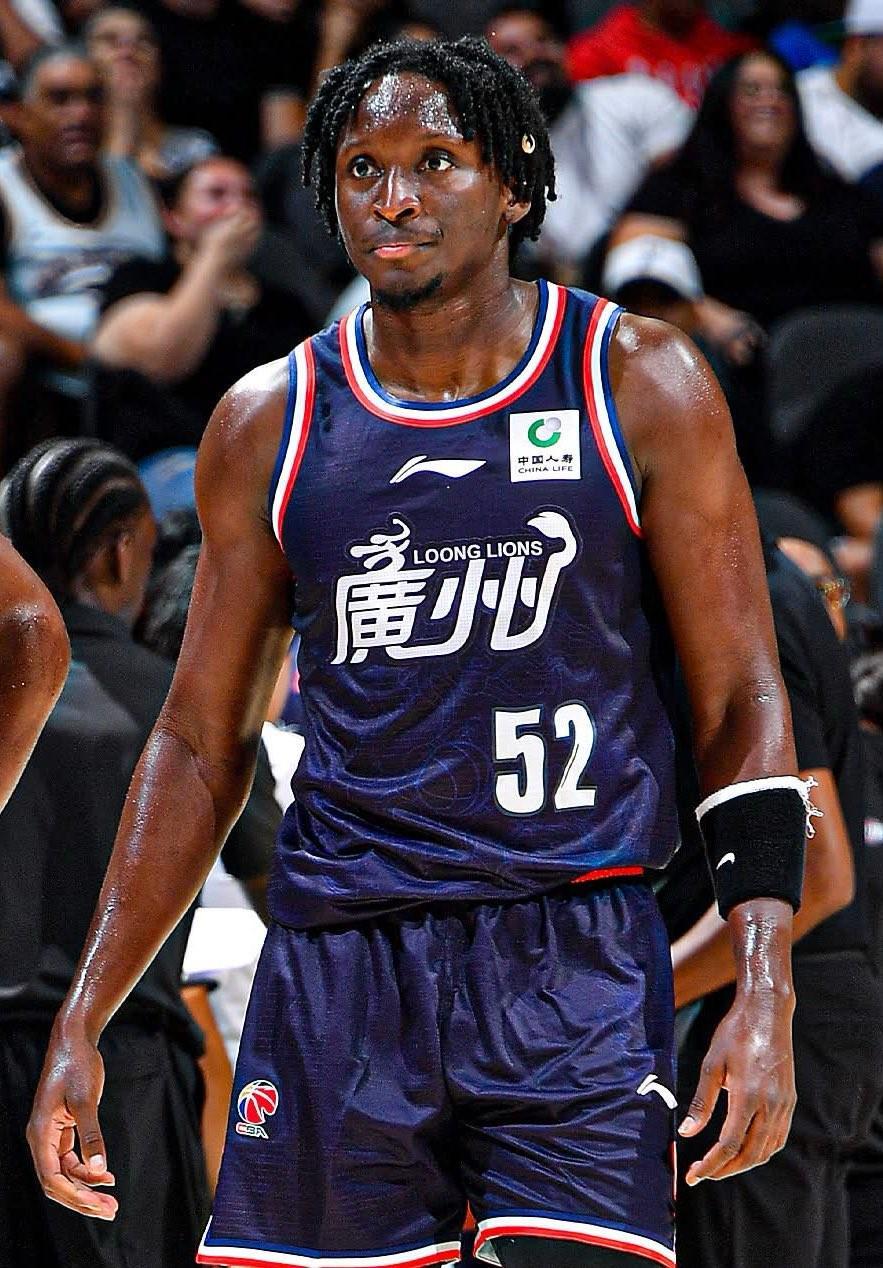 奥拉迪波独木难支，广州男篮大比分败给快船