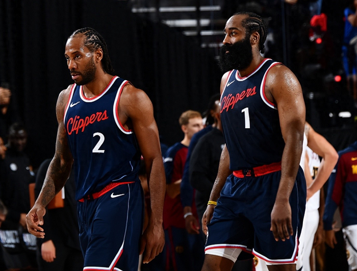 快船对阵广州：季前赛展示新阵容与化学反应