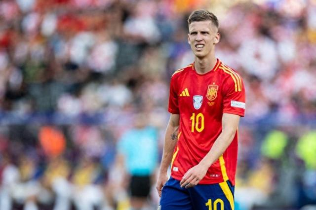 西班牙世预赛伤情告急，奥尔莫小腿伤势成隐患