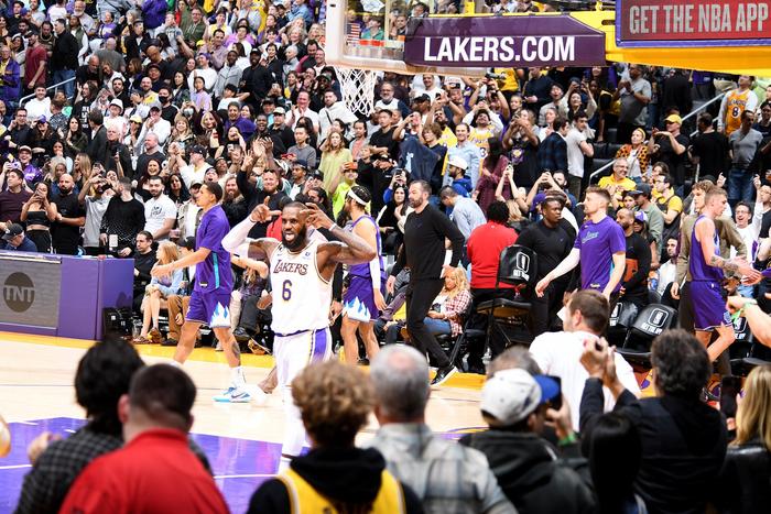 丹尼-格林聊詹姆斯“国王”称号 不认同却也服气得分壮举