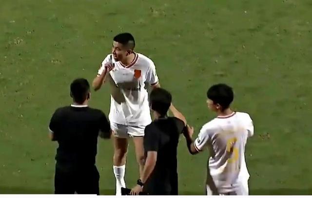 中甲平果对战铜梁龙引发多起违纪罚单,黄希扬和前田浩二被重罚