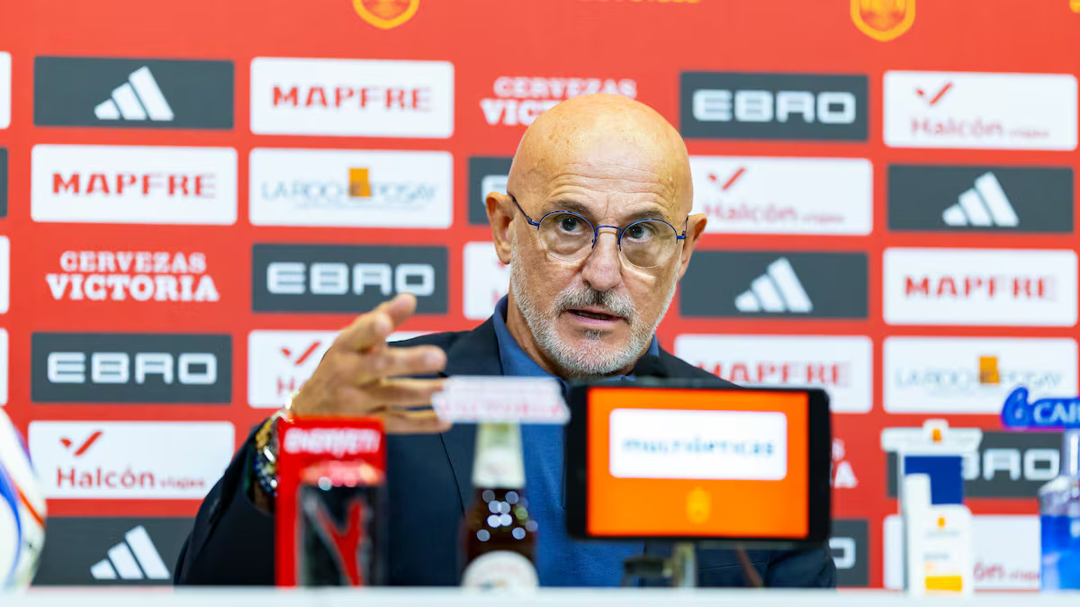 德拉富恩特自如应对压力，锁定世界杯资格目标