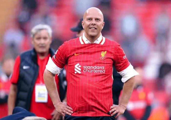 利物浦紧急启动斯洛特续约，安菲尔德风云再起