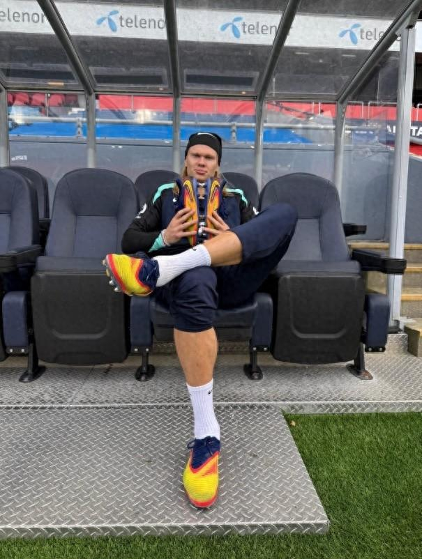 哈兰德静待出战 世预赛挪威主场对阵以色列