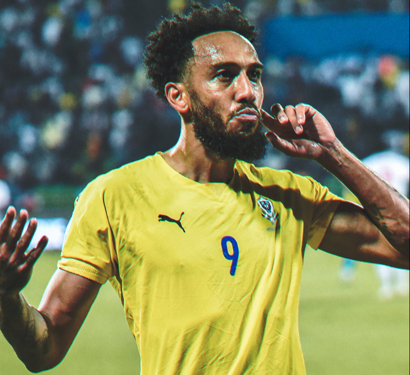 奥巴梅扬火力全开助加蓬险胜，世界杯出线悬念依旧