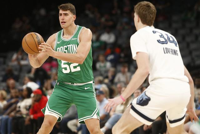 加尔扎谈加盟凯尔特人：氛围好，队友太给力