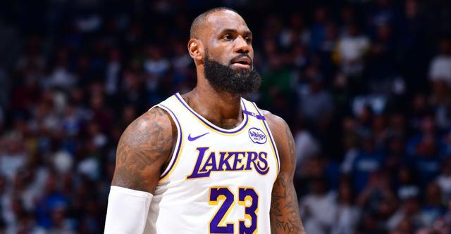 詹姆斯伤情影响赛季开局，湖人彻底没法含糊