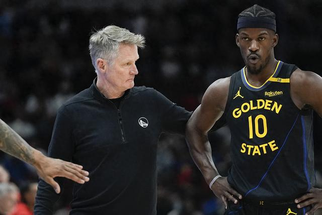 勇士主帅科尔谈休息计划和巴特勒近况