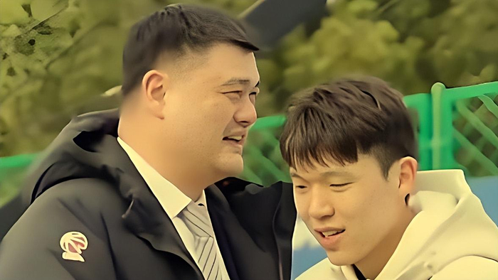 曾凡博初战NBA苦战，杨瀚森表现虽可但仍需突破