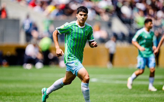 西雅图海湾人主场迎战皇家盐湖城，胜利渴望爆发！