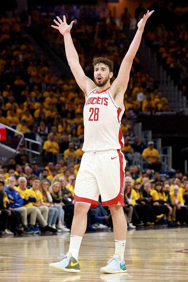 申京能否扛起火箭？MVP梦被泼冷水