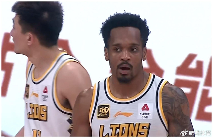 广厦强势碾压辽宁，CBA王座已有新主角浮现