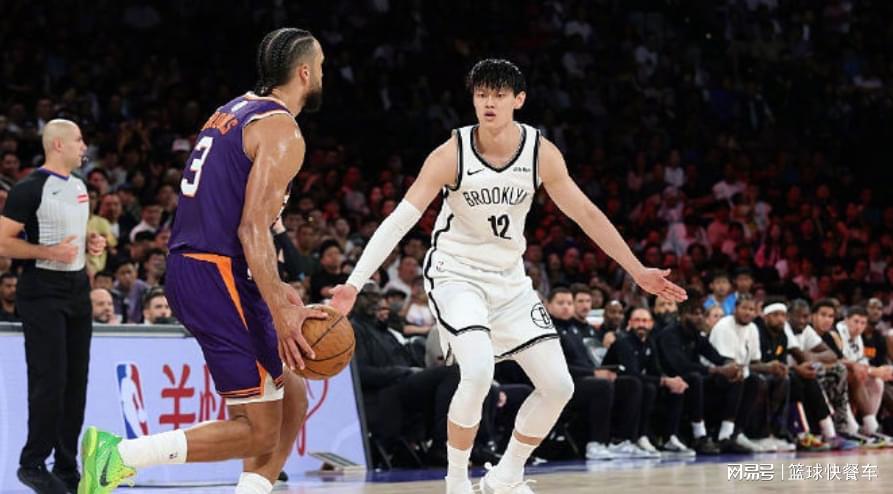 篮网VS太阳：中国小将曾凡博NBA首秀冰凉数据惹热议