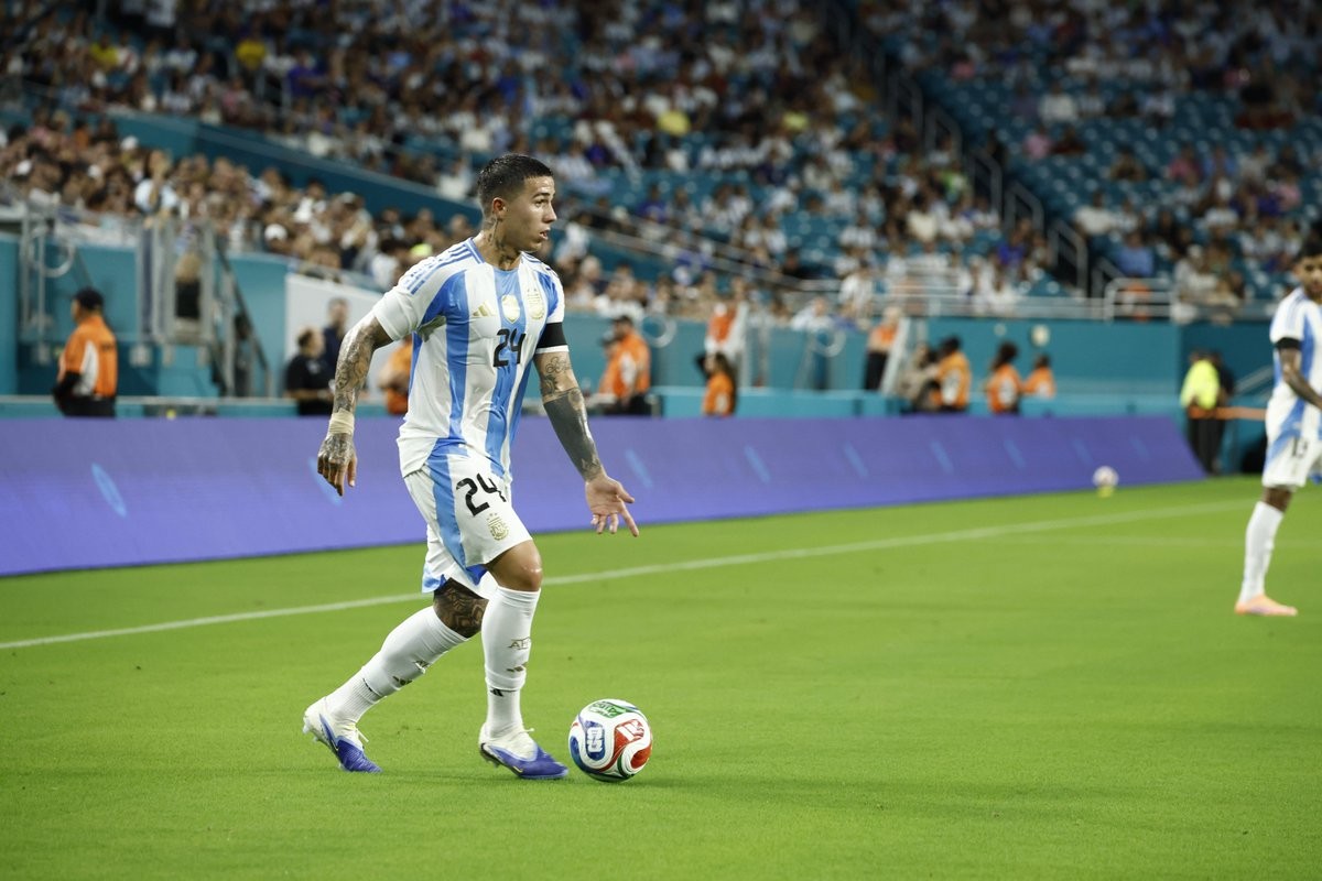 恩佐-费尔南德斯：国家队位置争夺激烈 我只想拼尽全力