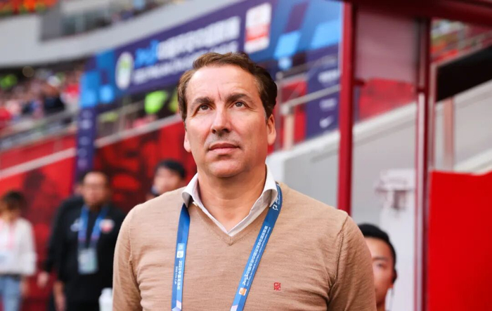 哈维尔·佩雷拉挥兵国足，冲击世界杯梦照旧在路上