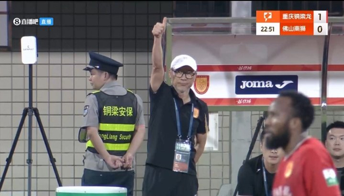 中甲重庆铜梁龙凭莱昂纳多头球首开纪录