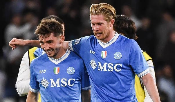 吉尔伯谈德布劳内加盟那不勒斯与世界杯梦想