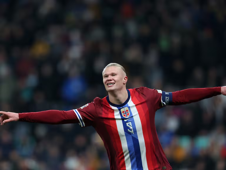 哈兰德连续两场欧洲区预选赛帽子戏法，神话再续