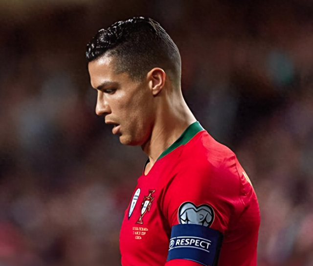 哈兰德、C罗同夜丢点球，顶级射手们的罕见失手时刻