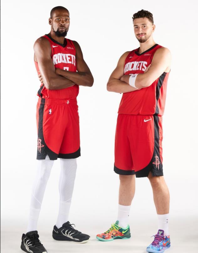 杜兰特火箭首秀爆发，乌度卡全力锻炼新阵容