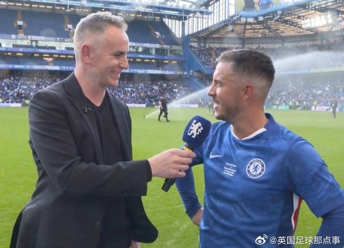 阿扎尔怀念绿茵场，家中成切尔西新粉丝乐园