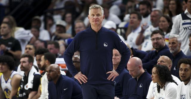 勇士新首发阵容引爆赛场，科尔巧妙调配展现冠军底蕴